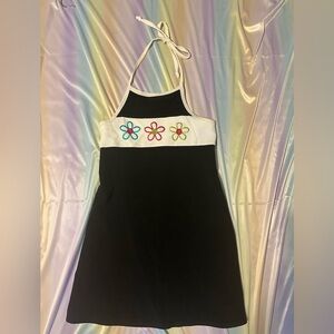 Late 90’s early 2000’s vintage halter top dress!!